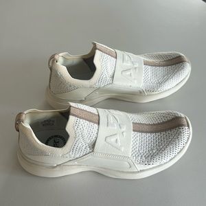 Size 6 barely worn APL Sneakers